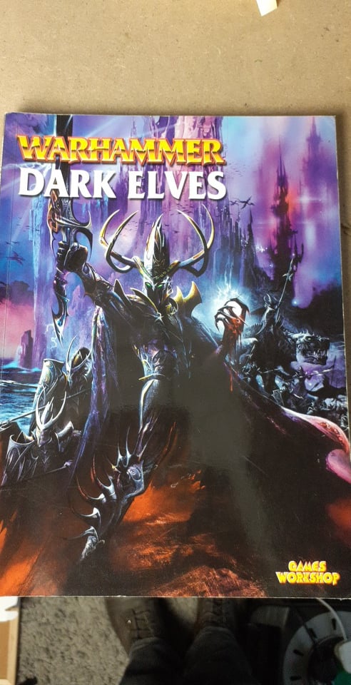Warhammer Army Book - Dark Elves - 6th Edition 2001